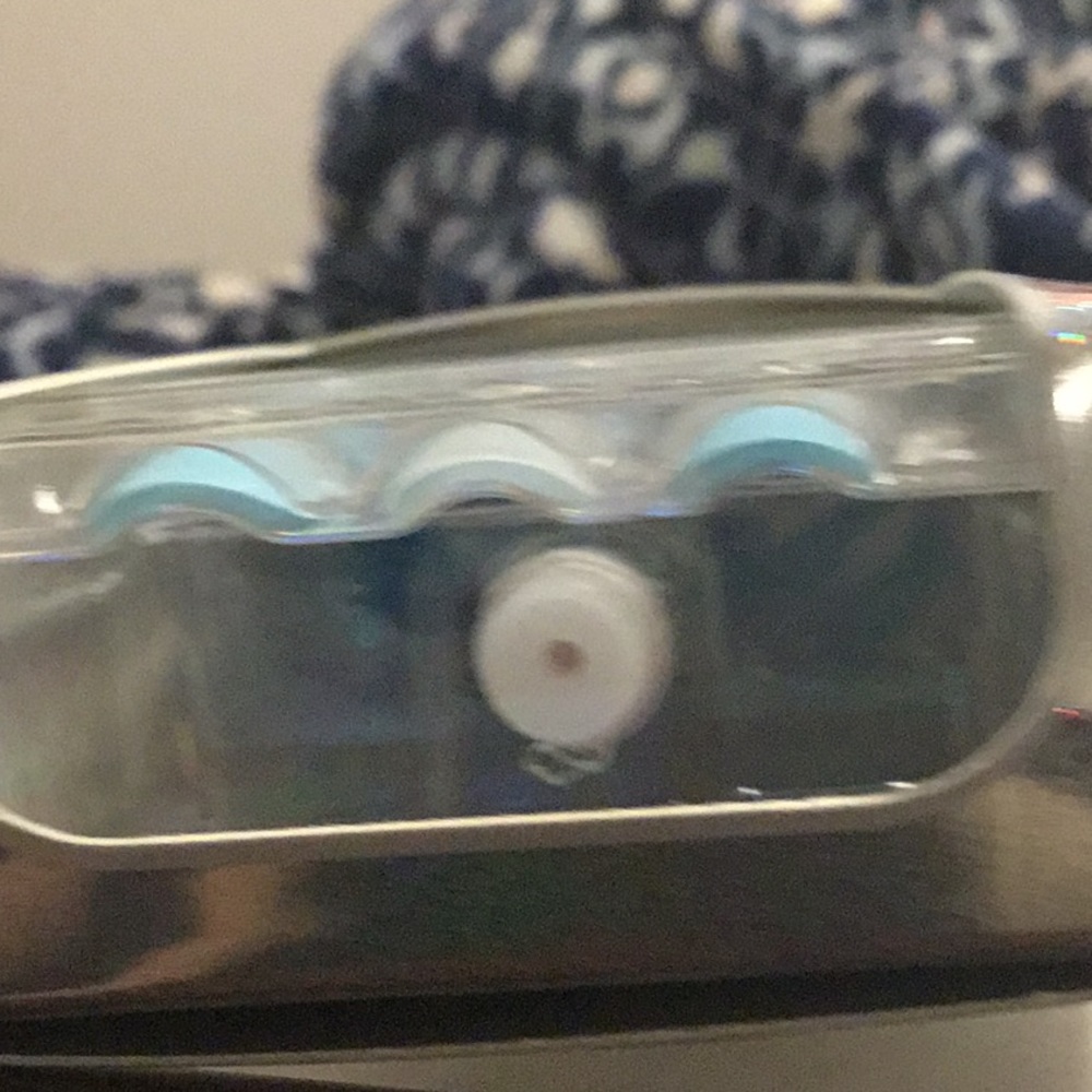 NWT Claires glue on nails Blue and white and light blue sparkles glue included - Picture 6 of 6